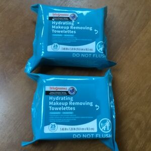 Walgreens Hydrating Makeup Removing Towelettes 25 count 2 packs NEW